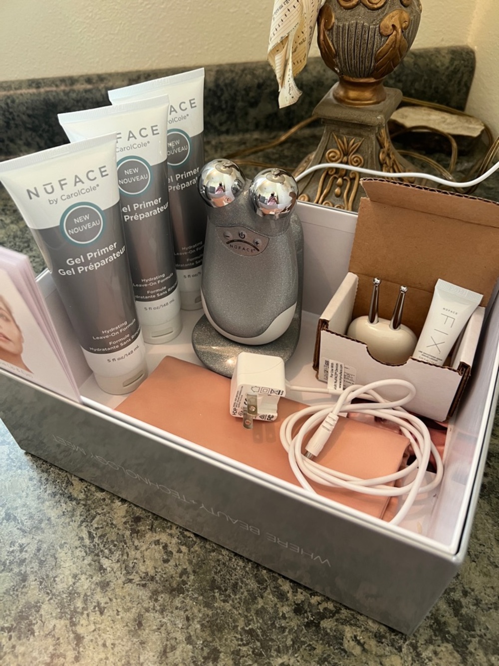 NuFace Mini Microcurrent Facial Device Kit - Silver & Pink